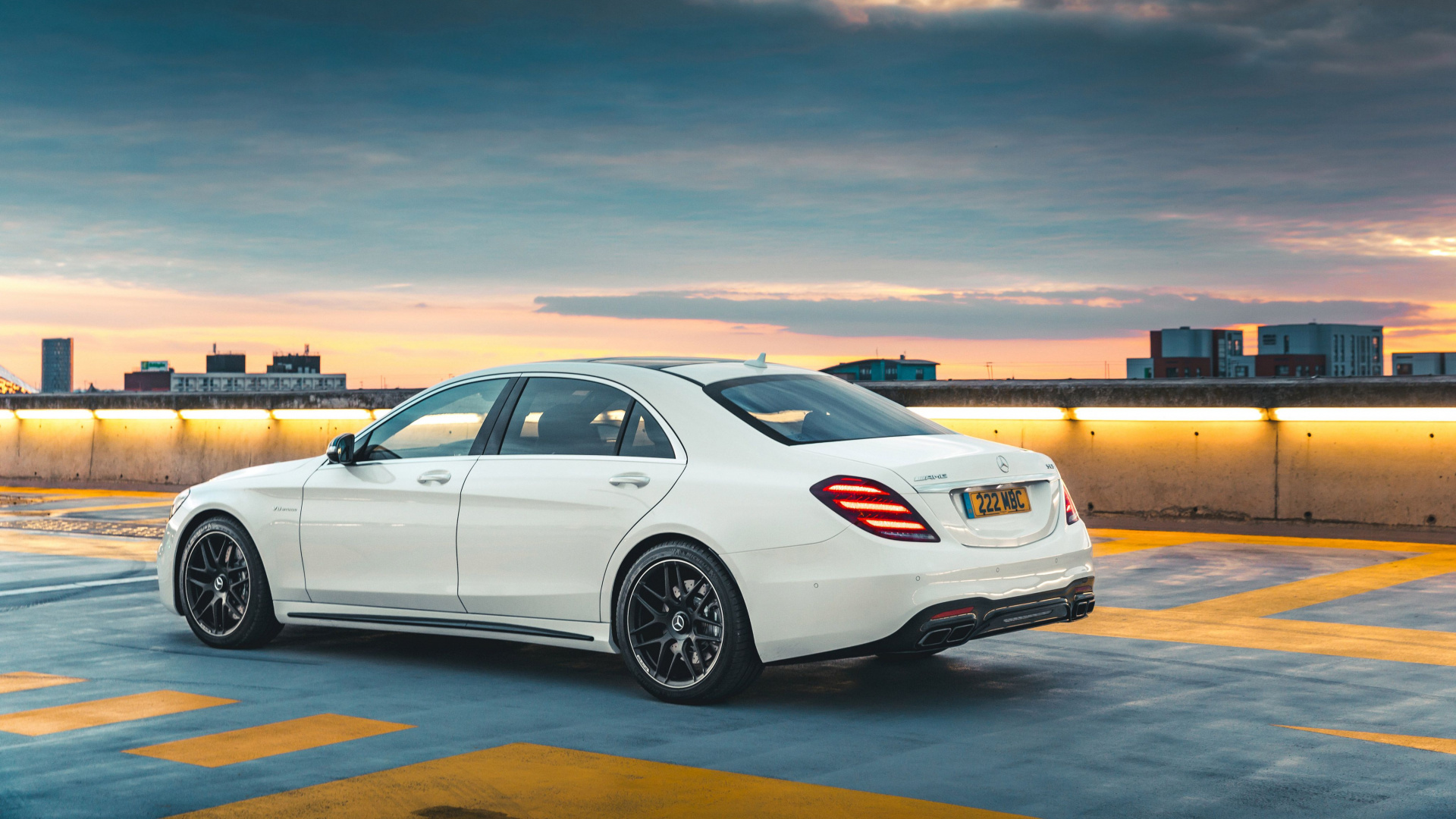 S63 AMG Р±РµР»С‹Р№