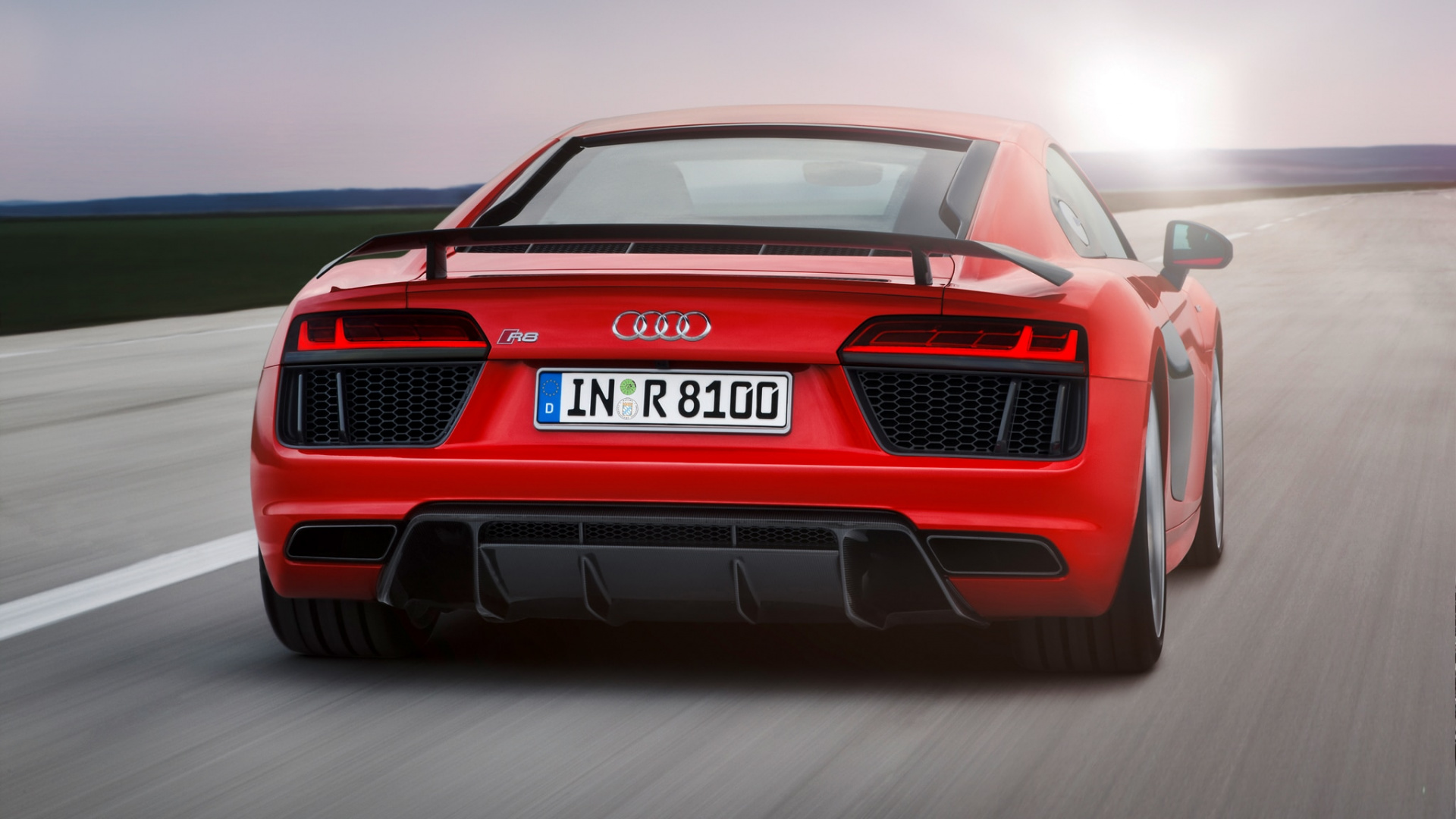 Audi r8 far