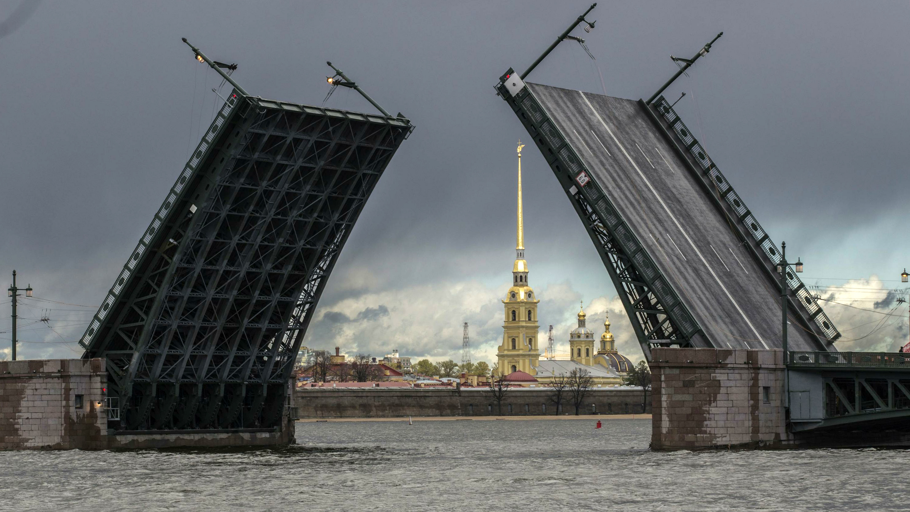 Ленинградские мосты утесов