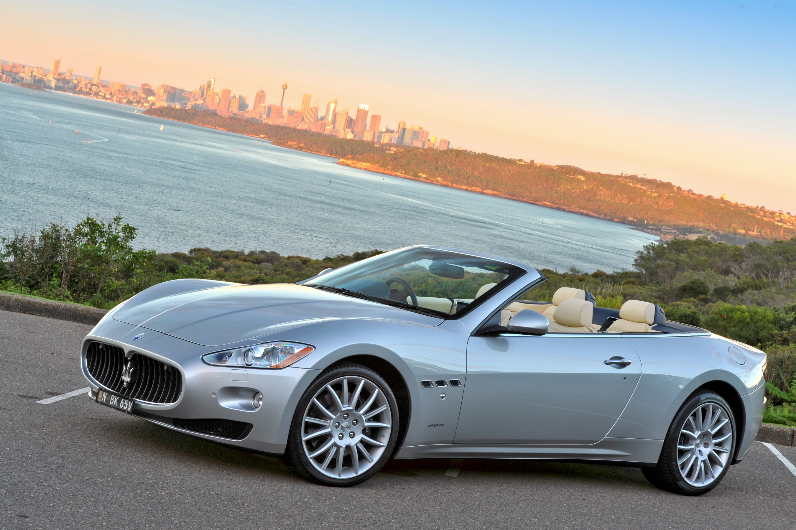 Maserati GRANCABRIO 2023
