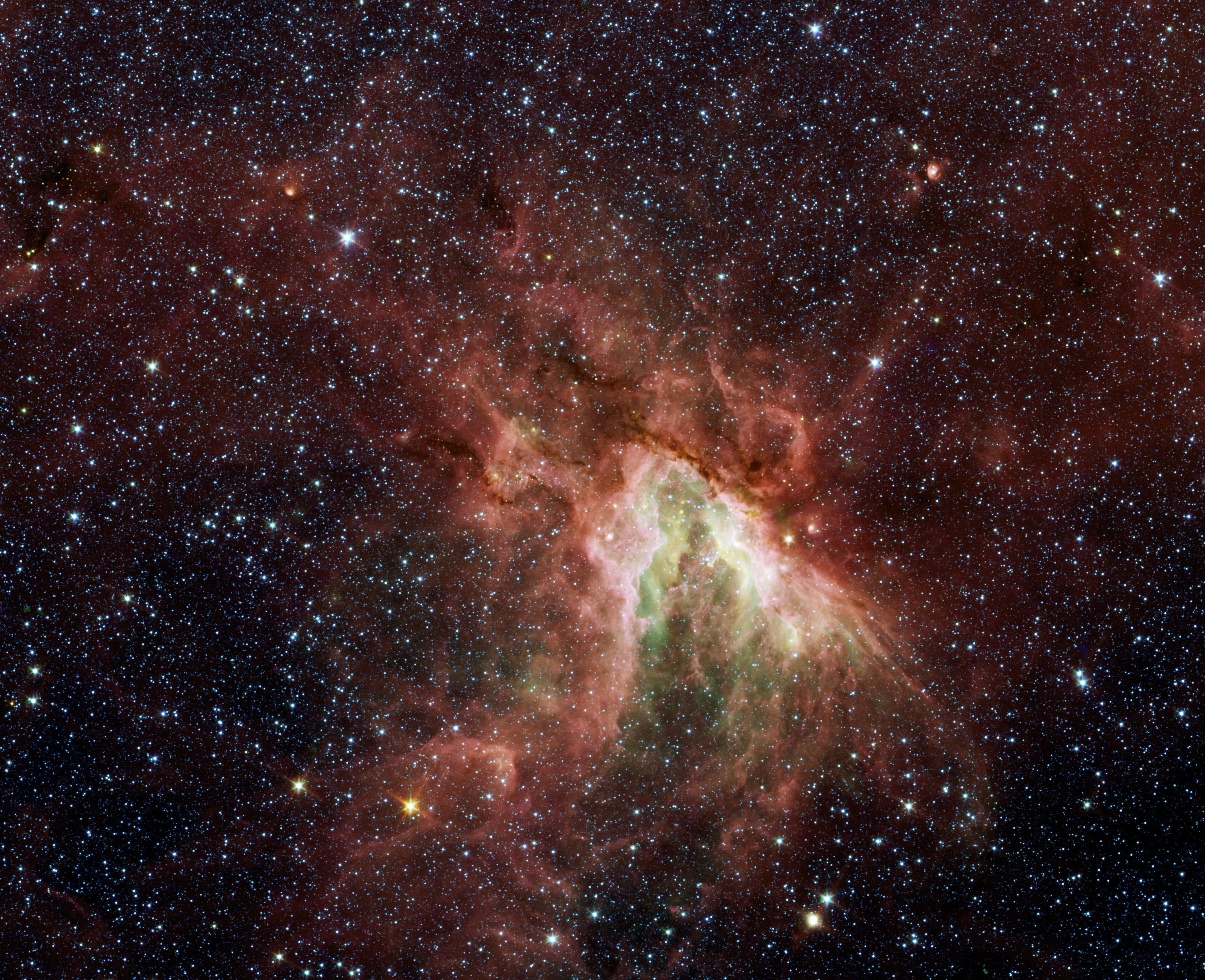 Вселенная астрофизика. Галактика NGC 1097. Туманность NGC 7293 «улитка». Инфракрасный телескоп Спитцер Млечный путь. Звездообразующая туманность.