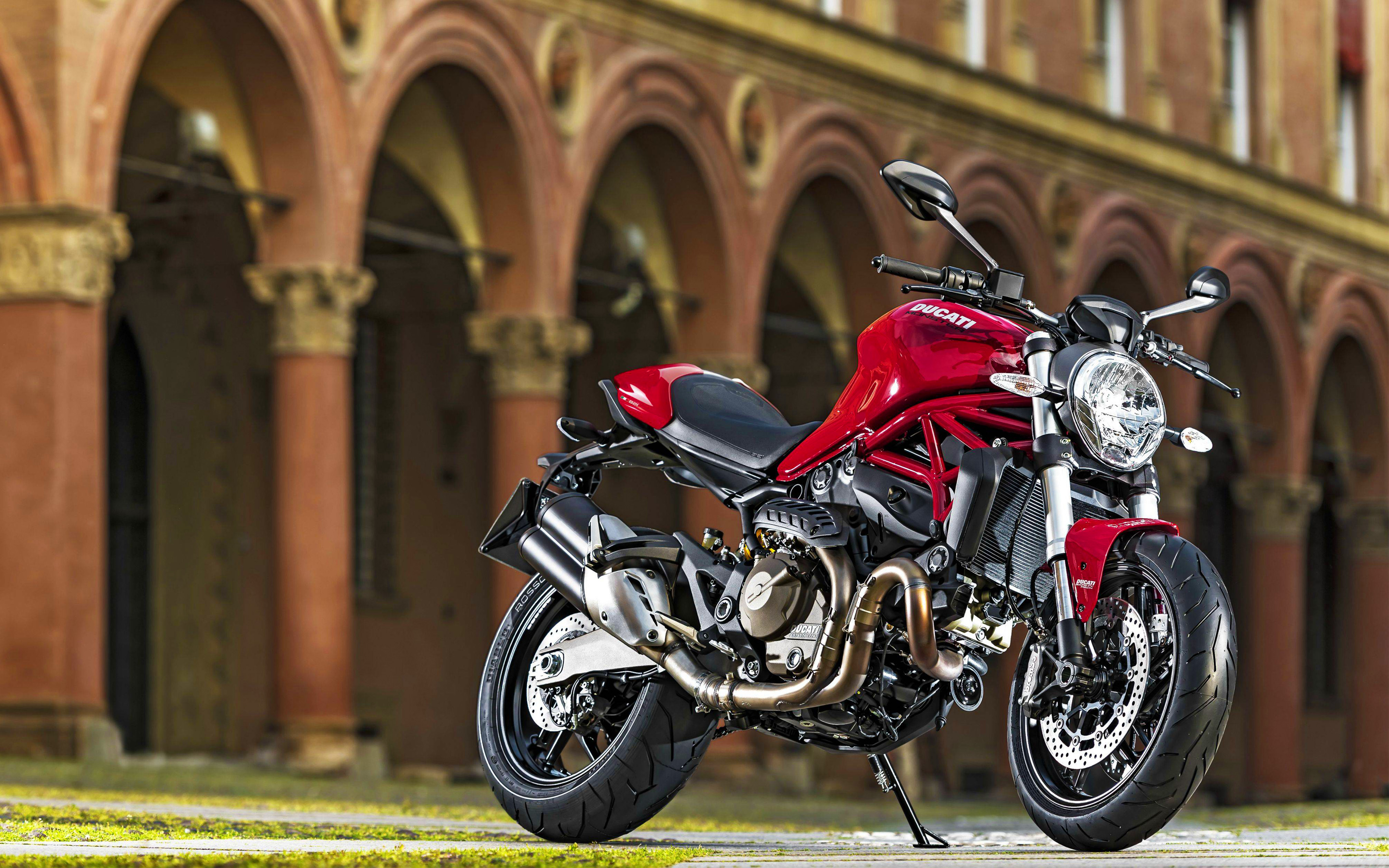 Ducati Monster 821 Stealth