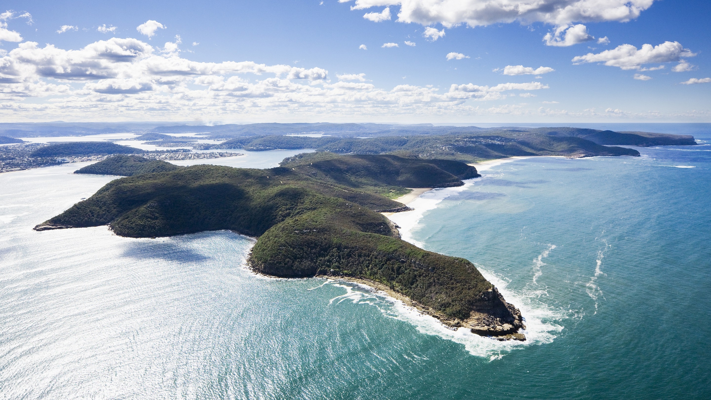 Крупнейший остров у берегов австралии. Остров Коул Австралия. Мыс гэп, Австралия. Острова близ Австралии. Мыс Йорк.
