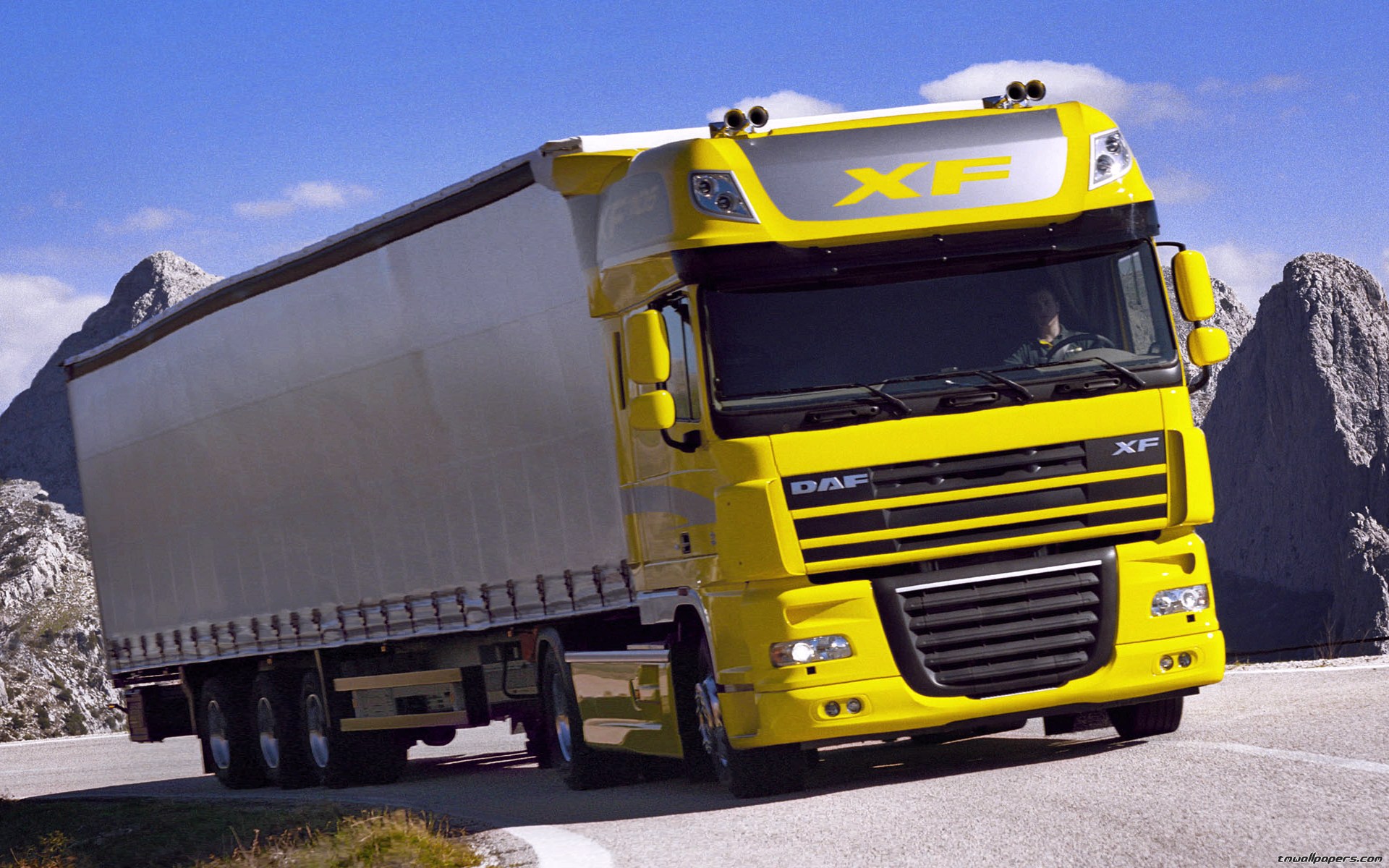 DAF XF 105. Грузовик Даф XF 105. Фура DAF XF 105. DAF Trucks 105.