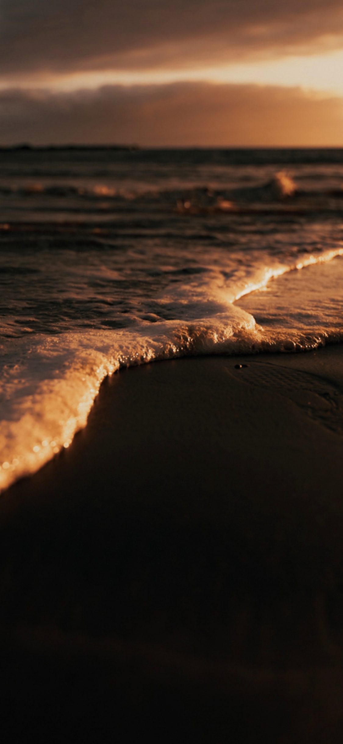 Обои горизонт, пляж, море, побережье, берег в разрешении 1125x2436