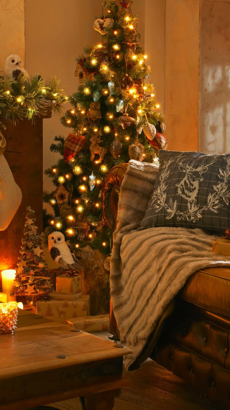 Обои Рождественский день, Рождественские огни, елка, гостиная комната, комната в разрешении 750x1334