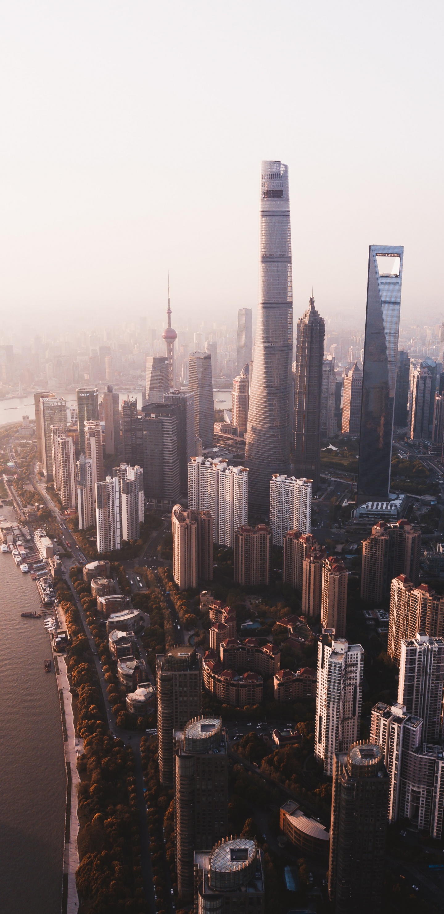 Обои городской пейзаж, городской район, город, метрополия, небоскреб в разрешении 1440x2960