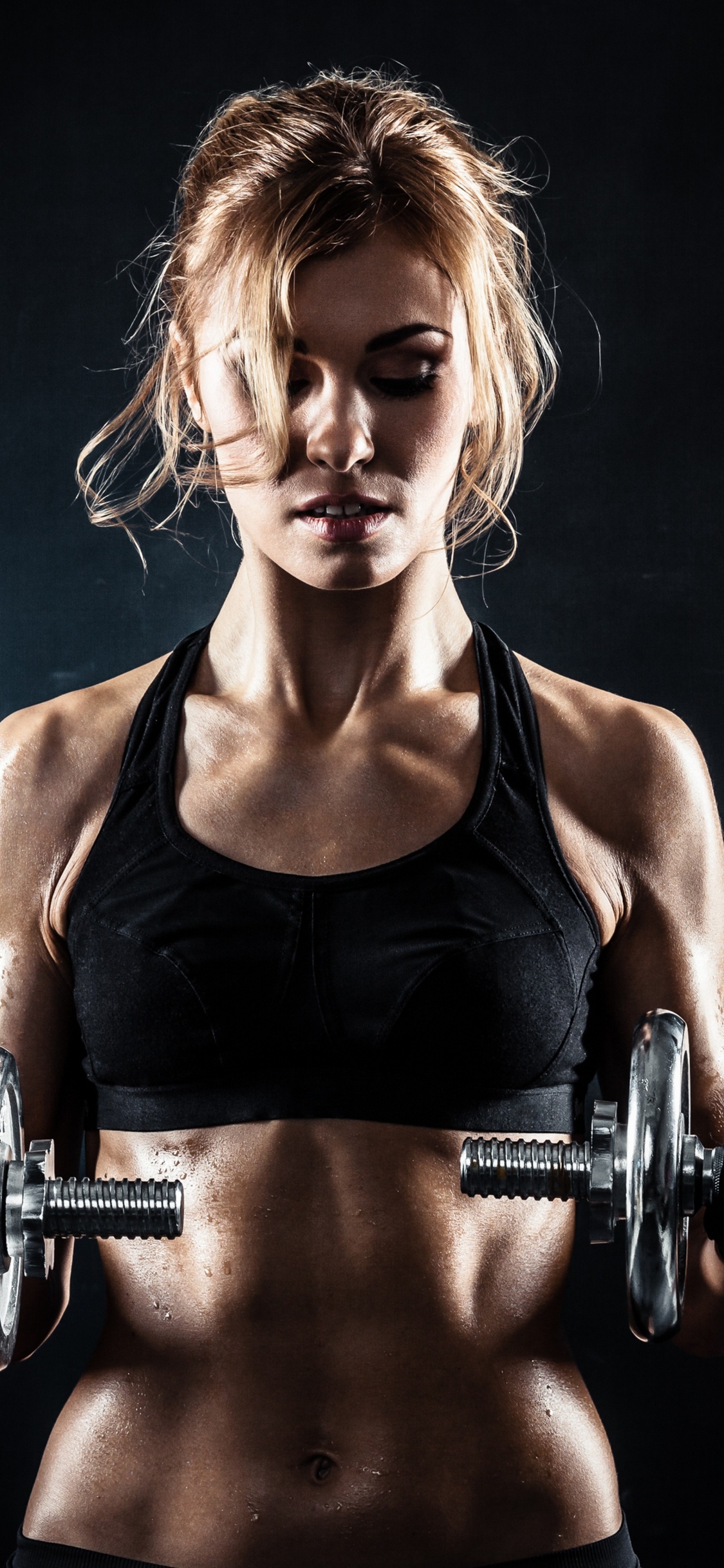 Обои фитнесс центр, упражнение, плечо, физическая подготовка, мышца в разрешении 1125x2436