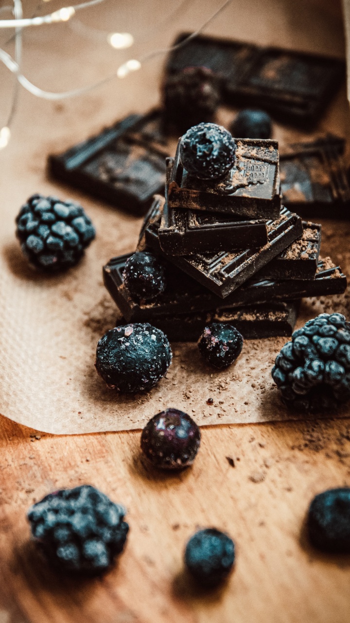 Обои шоколад, шоколадный батончик, выпечка, темный шоколад, мороженое в разрешении 720x1280