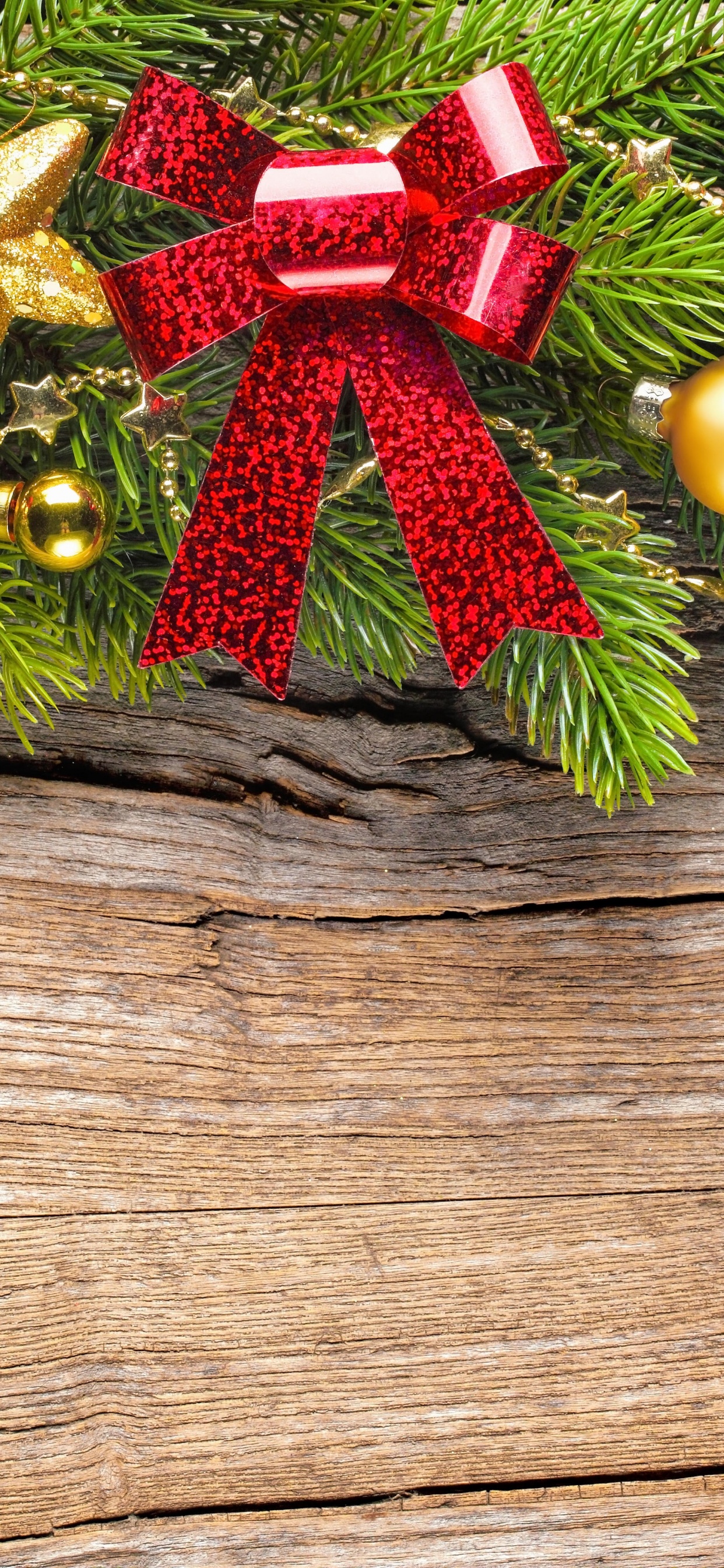 Обои Рождественский день, Новый год, Рождественские украшения, праздник, елка в разрешении 1242x2688