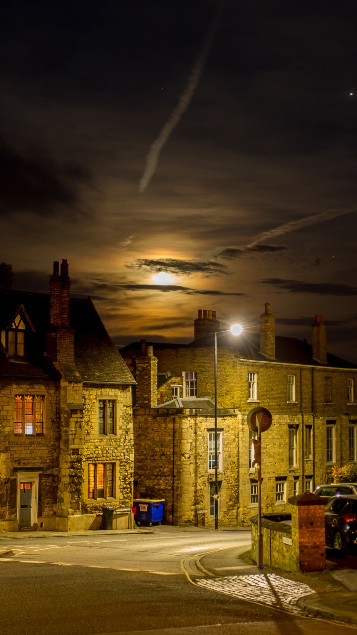 Обои улица, Линкольн, ночь, здание, свет в разрешении 720x1280