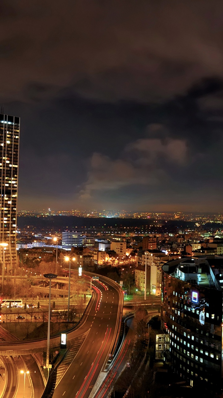 Обои город, ночь, городской пейзаж, городской район, метрополия в разрешении 720x1280