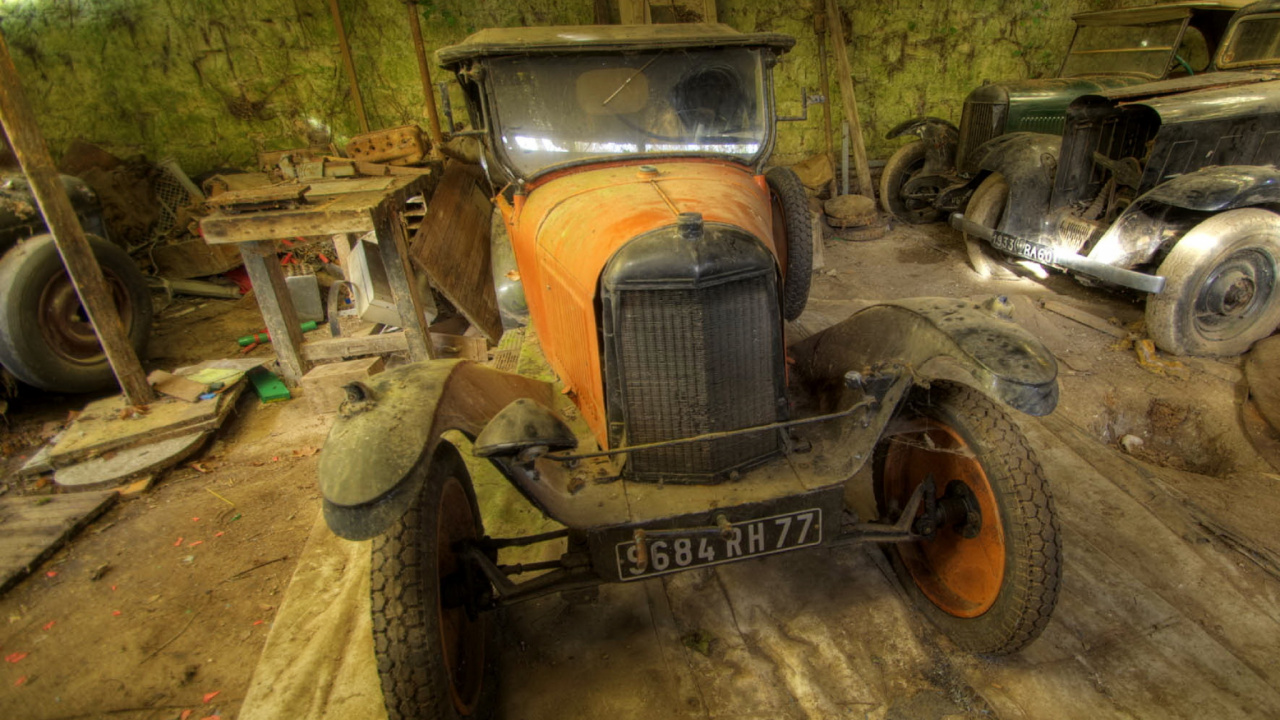 Обои ржавчина, трактор, лихач, моторный транспорт, компактный автомобиль в разрешении 1280x720