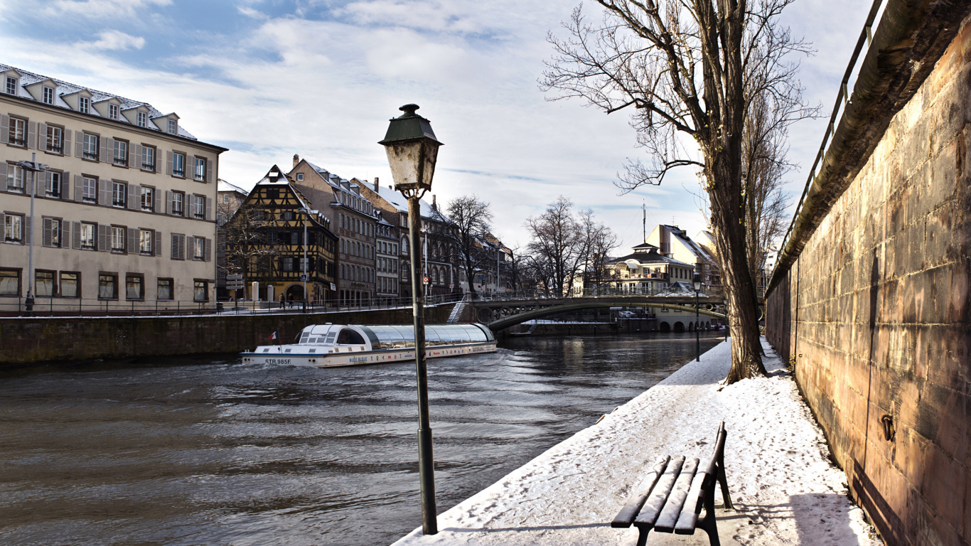 Обои вода, водный путь, канал, городок, реки в разрешении 1366x768