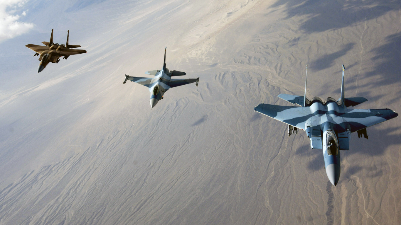 Обои самолеты, самолет, военный самолет, воздушные силы, истребительная авиация в разрешении 1366x768