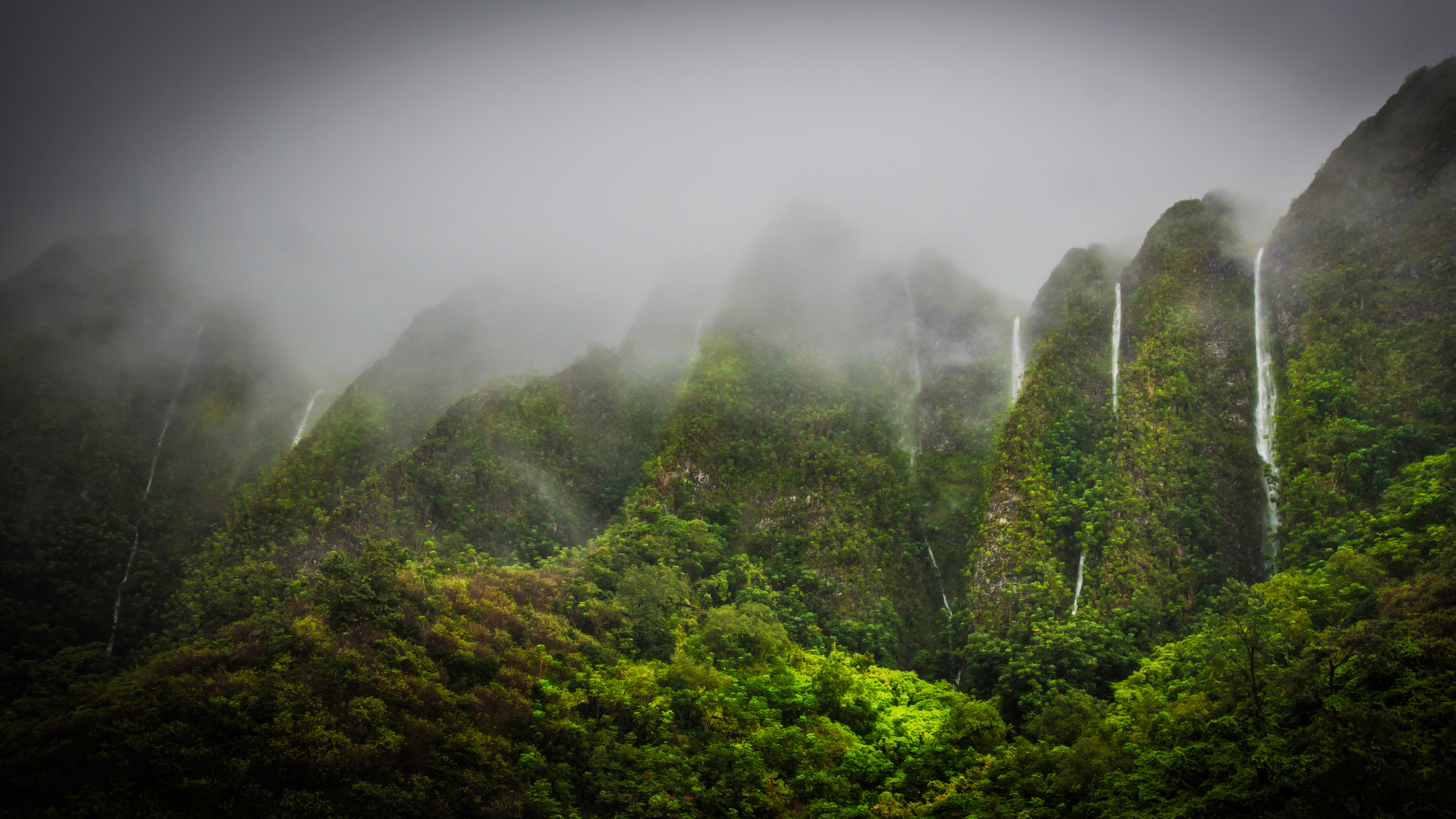 Обои природа, растительность, горная станция, лес, Apple МасВоок Pro в разрешении 3840x2160