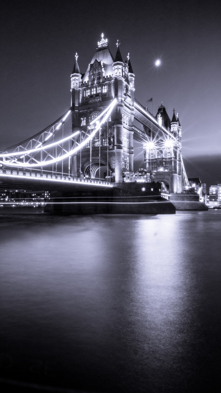 Обои тауэрский мост, лондонский Тауэр, река темза, подвесной мост, мост в разрешении 720x1280