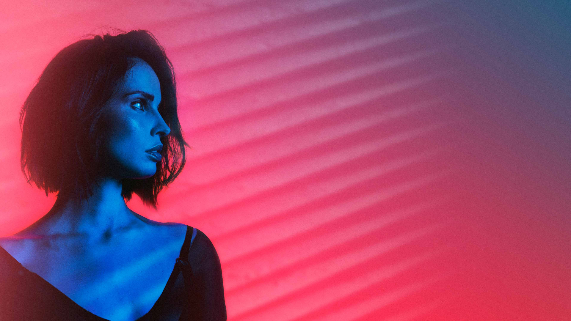 Обои Исландия, синий, волосы, красный цвет, лицо в разрешении 1920x1080