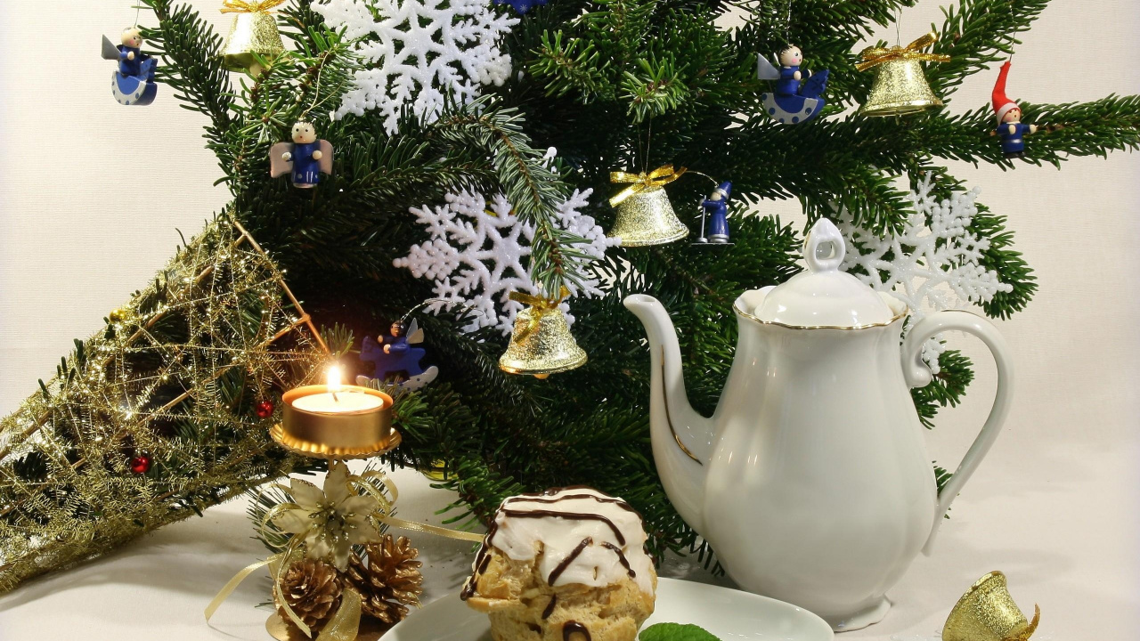 Обои Новый год, Рождественские украшения, дерево, вечеринка, свеча в разрешении 1280x720