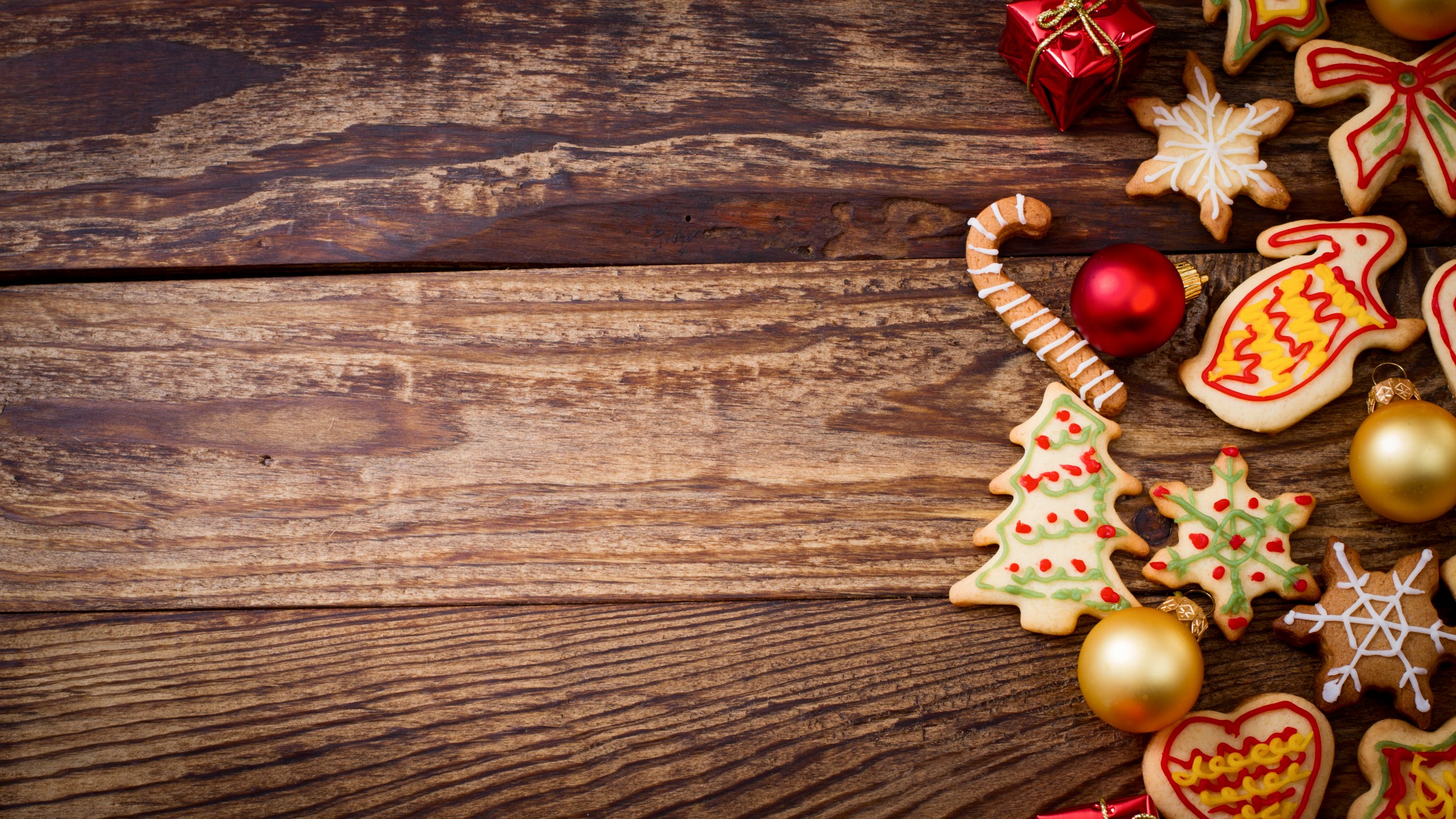 Christmas Cake on Wood