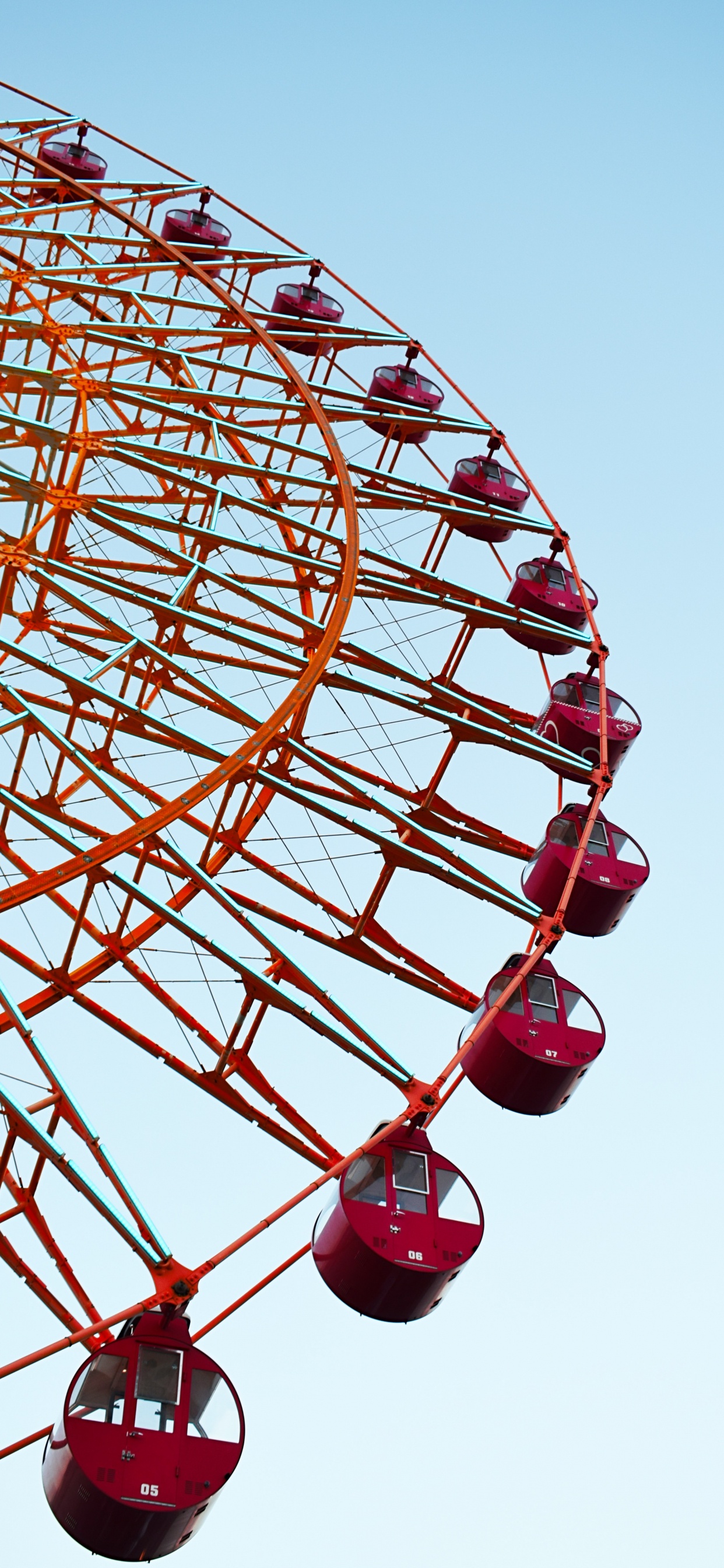 Обои колесо обозрения, парк развлечений, достопримечательность, отдых, аттракцион в разрешении 1242x2688