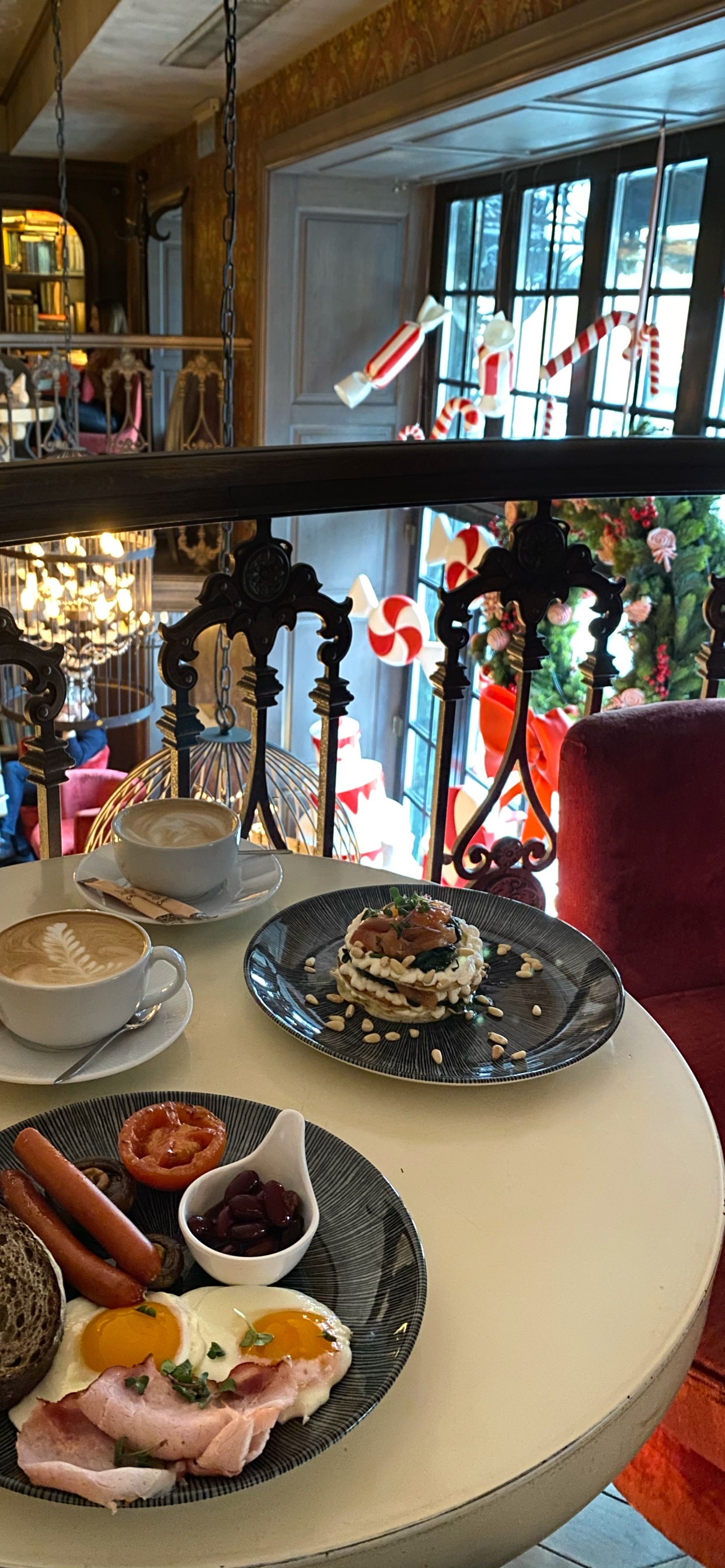 Обои поздний завтрак, освещение, Кулинария, посуда, пища в разрешении 1242x2688