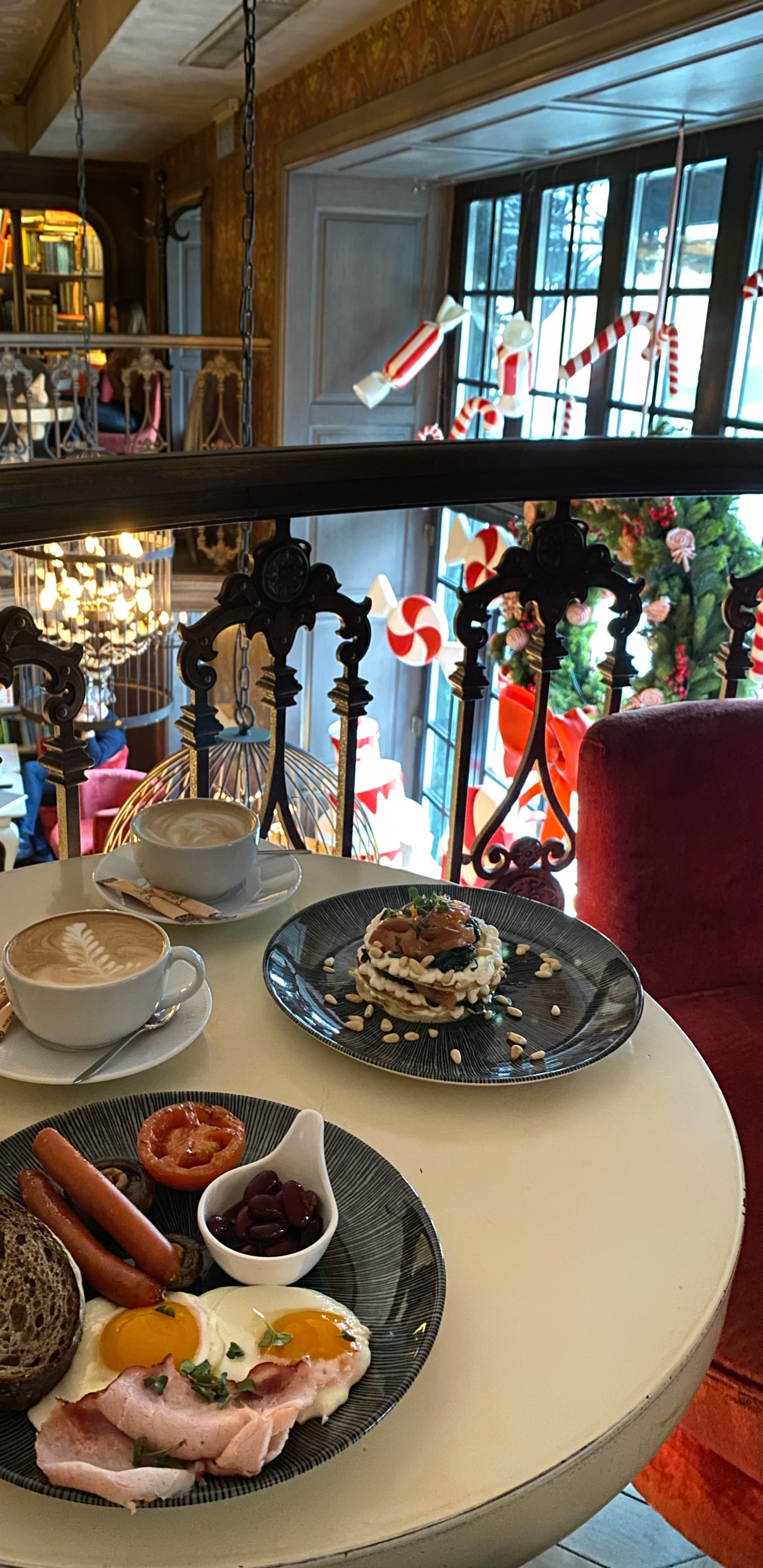 Обои поздний завтрак, освещение, Кулинария, посуда, пища в разрешении 1440x2960