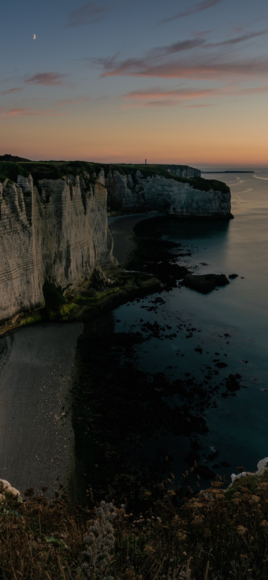 Обои Авальская скала, Родалия Сильвестр, Африканский поезд, мистер руки, тюремный пляжный клуб в разрешении 1125x2436
