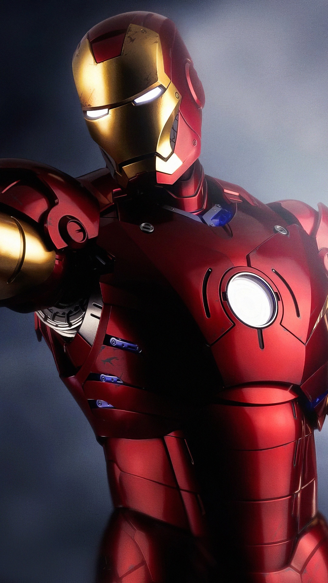 Обои Железный человек, супергерой, фигурка, игрушка, военная машина в разрешении 1080x1920