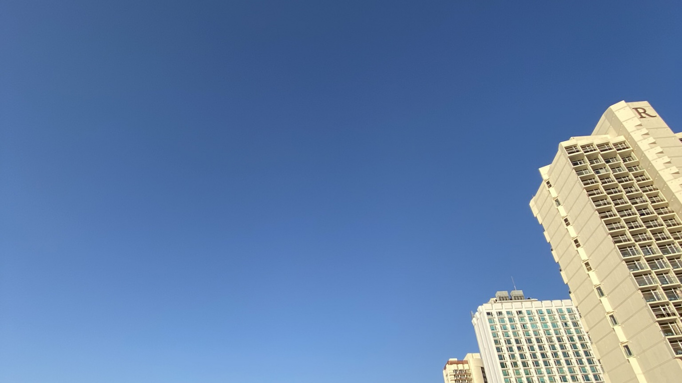 Обои башня, кондоминиум, коммерческое здание, туризм, метрополия в разрешении 1366x768