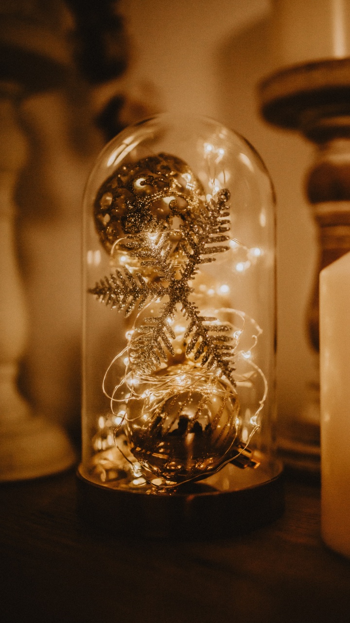 Обои лампочка, металл, освещение, прозрачный материал, безделушка в разрешении 720x1280