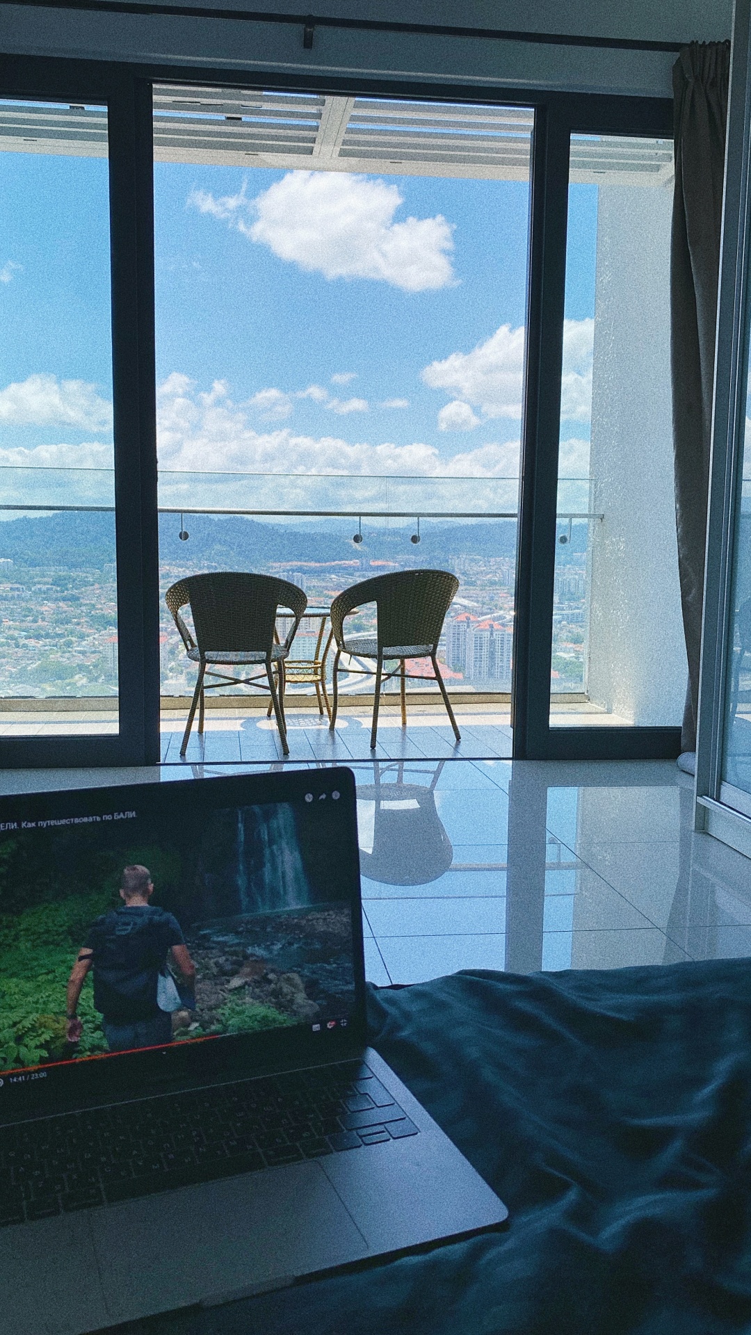 Обои стекло, дизайн интерьера, комната, электронное устройство, этаж в разрешении 1080x1920