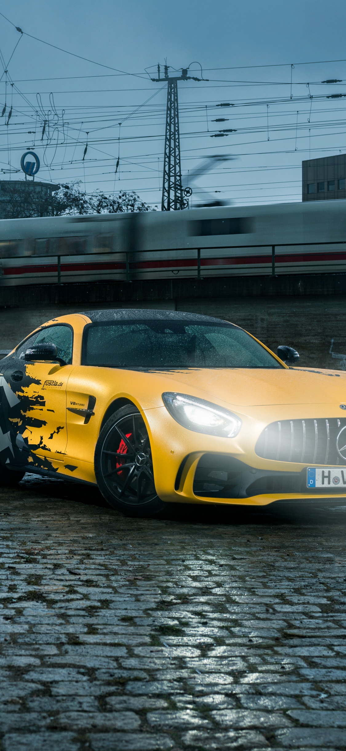 Обои авто, суперкар, спорткар, кузов купе, желтый в разрешении 1125x2436