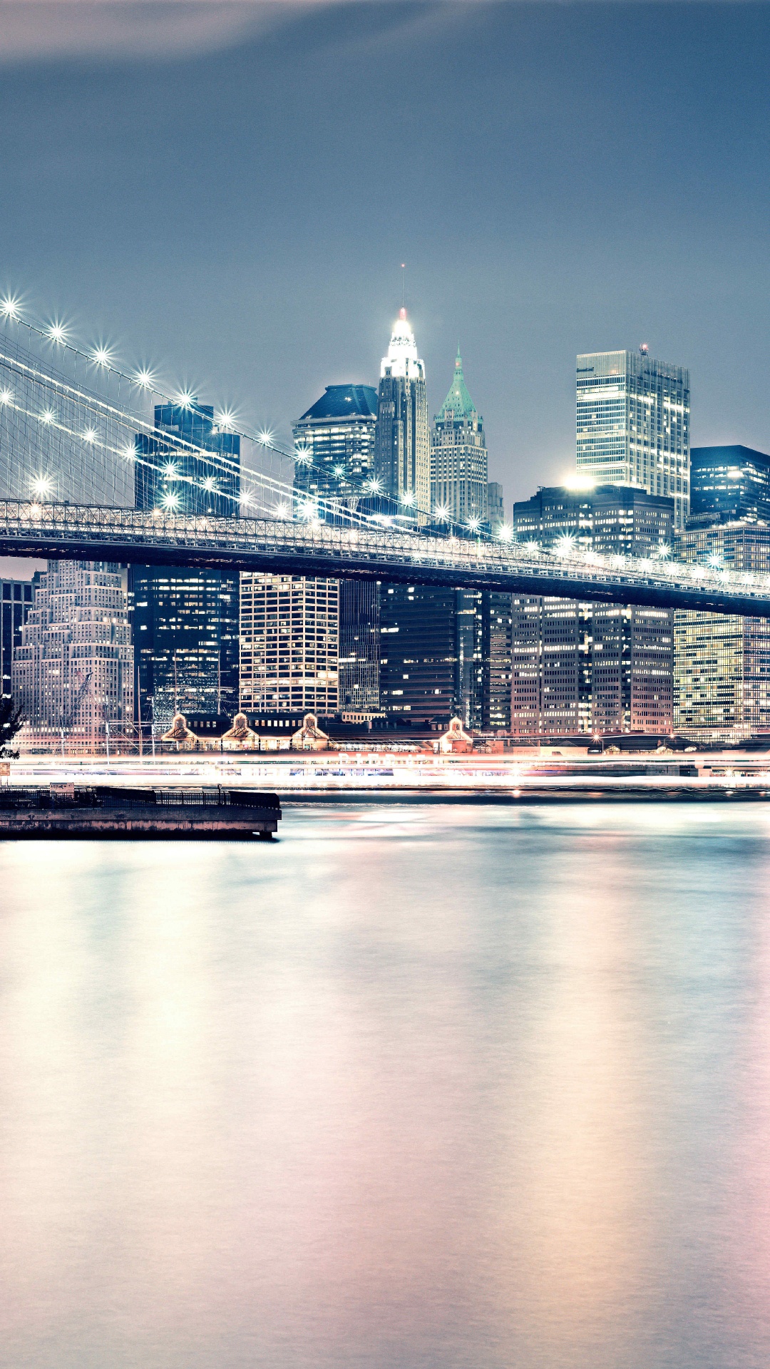 Обои Бруклинский мост, городской пейзаж, город, отражение, линия горизонта в разрешении 1080x1920