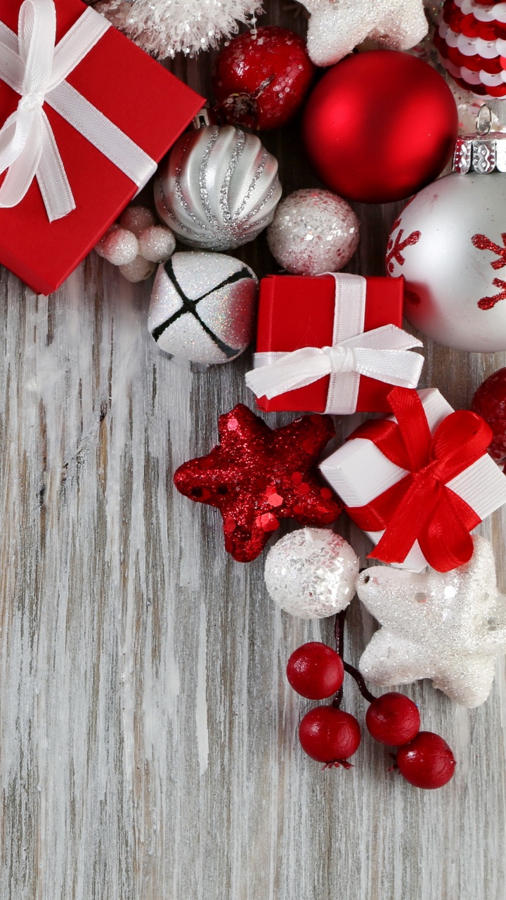 Обои Рождественский день, Новый год, красный цвет, Рождественские украшения, рождественский орнамент в разрешении 720x1280