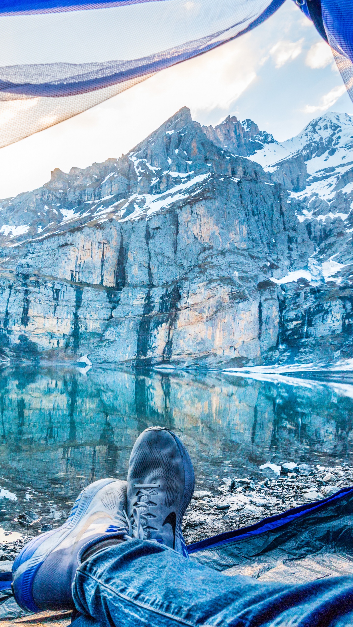 Обои палатка, Кемпинг, синий, вода, ледяная форма в разрешении 1440x2560