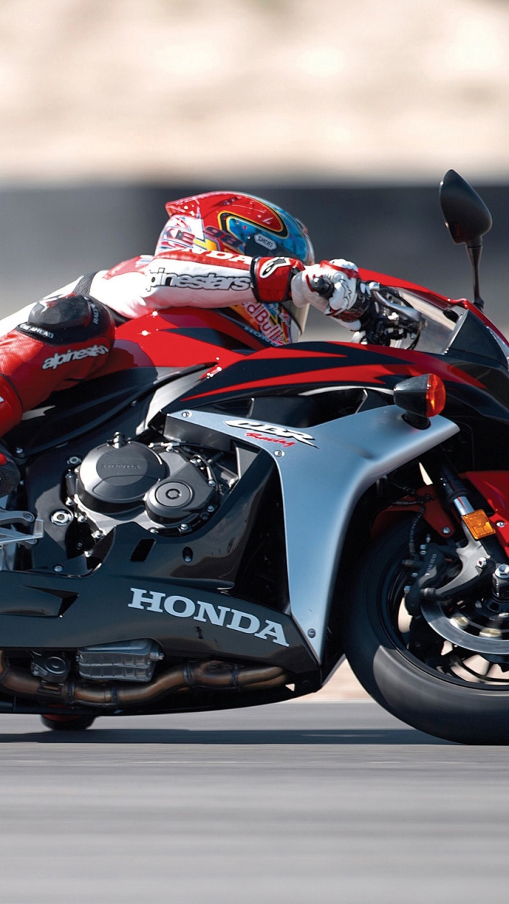 Обои мотоцикл, Honda Motor Company, авто, супербайк, гоночный в разрешении 720x1280