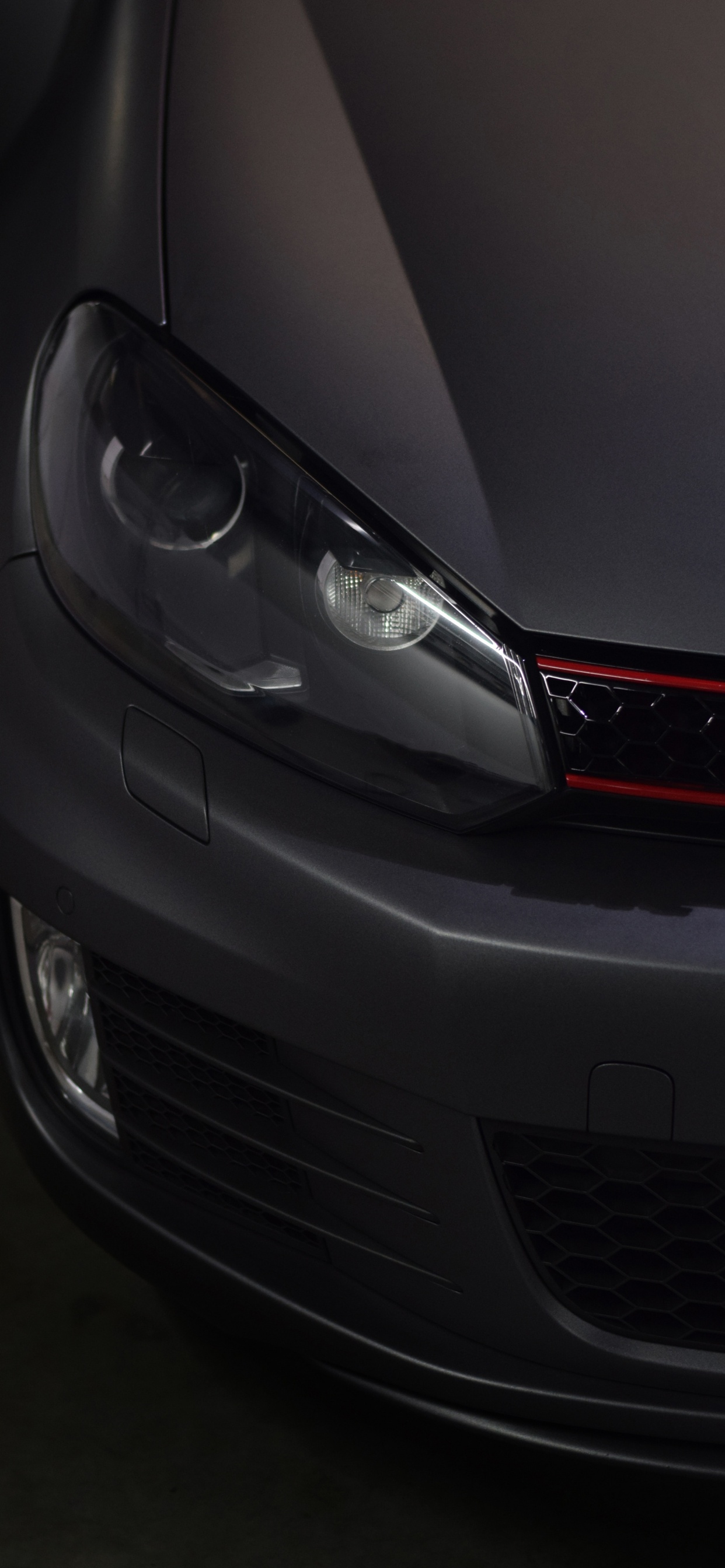 Обои авто, полутона и оттенки, черный, фара, автомобильное освещение в разрешении 1242x2688