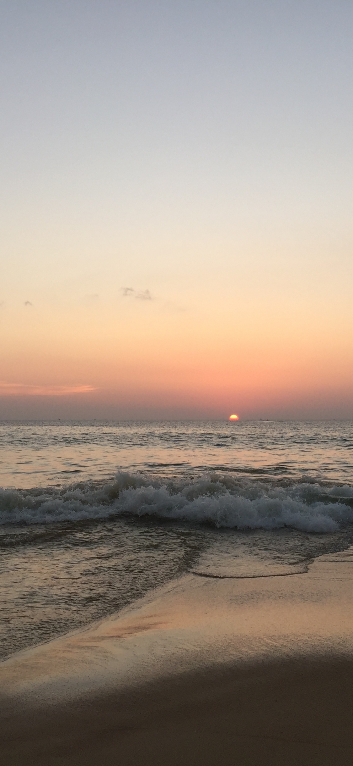 Обои море, вода, водоем, жидкость, жидкий в разрешении 1125x2436