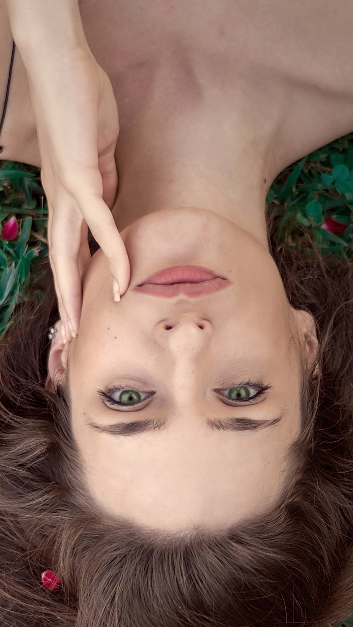 Обои красота, нос, щека, кожа, губа в разрешении 720x1280