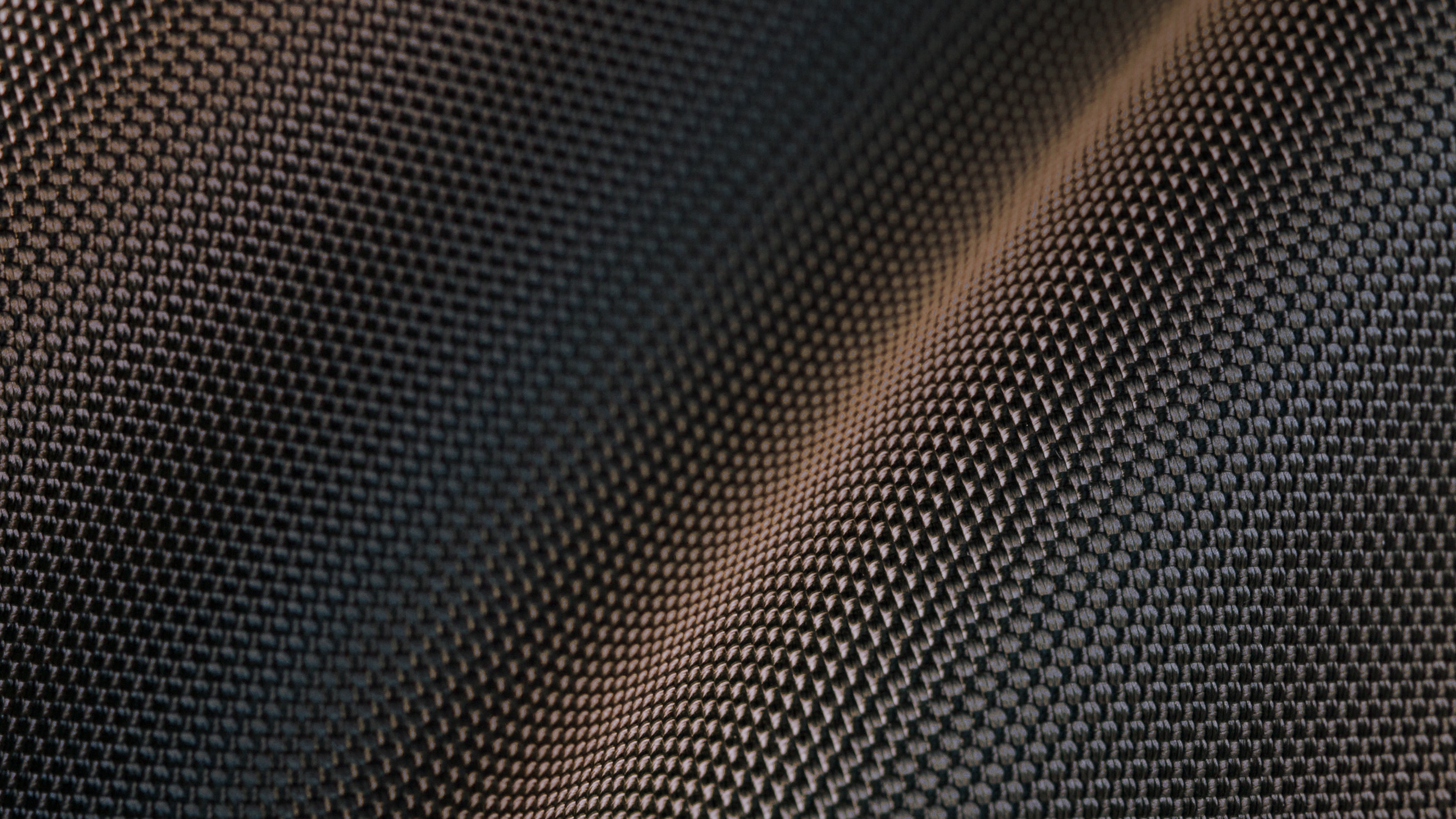 Обои черный, узор, металл, углерод, ячейка в разрешении 3840x2160