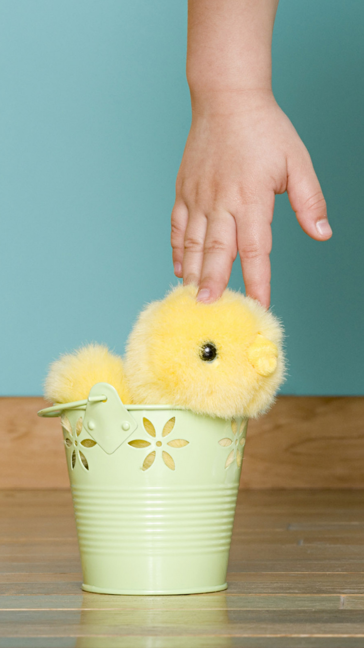 Обои пасха, праздник, пасхальное яйцо, обувь, желтый в разрешении 750x1334