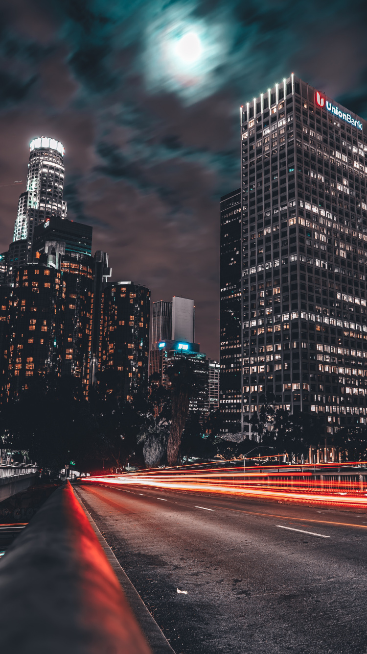 Обои город, городской пейзаж, городской район, метрополия, небоскреб в разрешении 750x1334