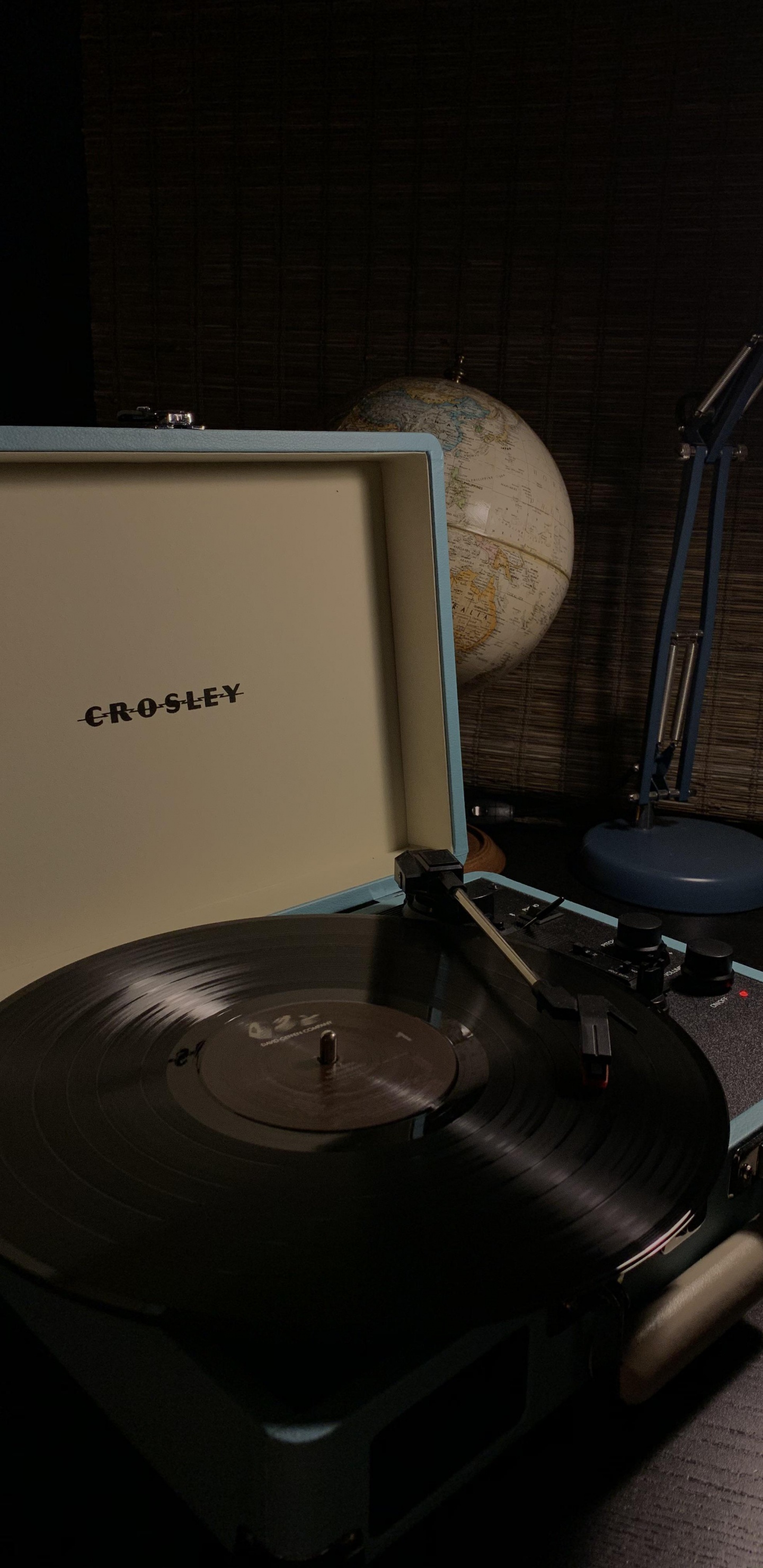 Обои электроника, нетбук, устройства вывода, канцелярские товары, оргтехника в разрешении 1440x2960