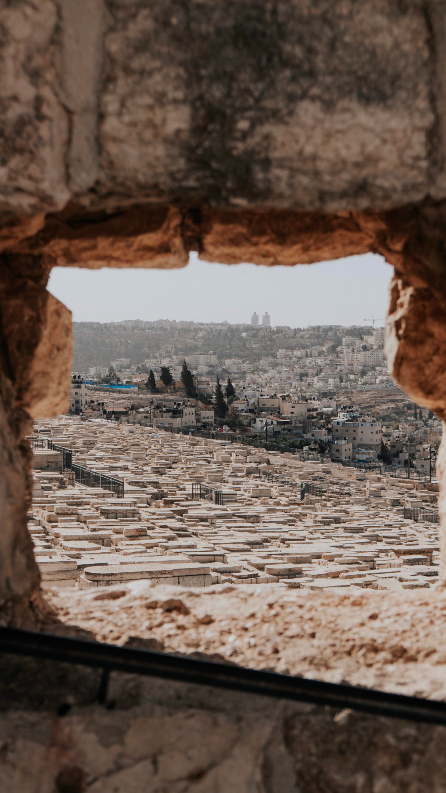 Обои археологический памятник, архитектура, арка, рок, каменная стена в разрешении 1440x2560