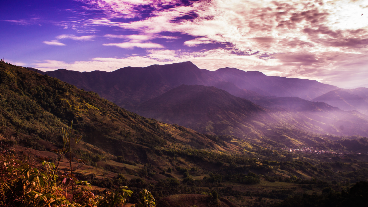 Обои гора, горный хребет, горный рельеф, нагорье, природа в разрешении 1280x720