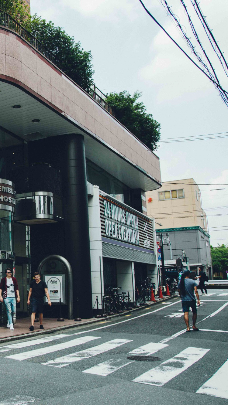 Обои Эмблема Хостел Nishiarai Делается Все Возможное, Бэкпекер Хостел, архитектура, здание, городской район в разрешении 750x1334