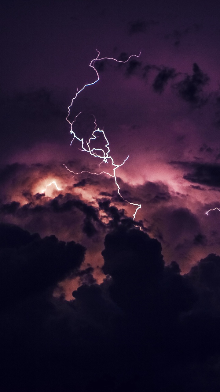 Обои стена, облако, молния, атмосфера, гром в разрешении 720x1280