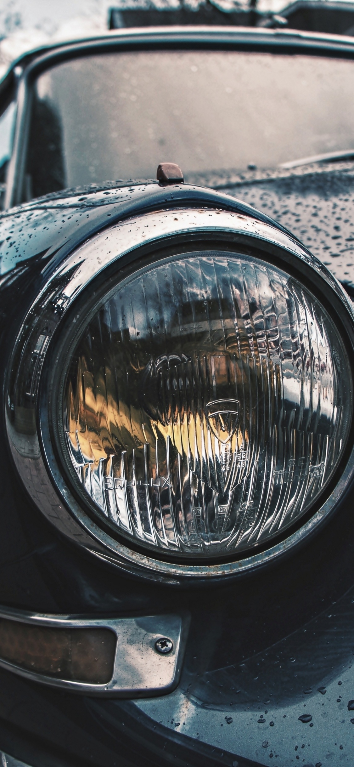 Обои авто, классический автомобиль, подержанный автомобиль, фара, старинная машина в разрешении 1125x2436