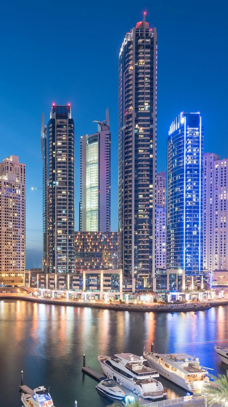 Обои комната, город, городской пейзаж, небоскреб, метрополия в разрешении 750x1334